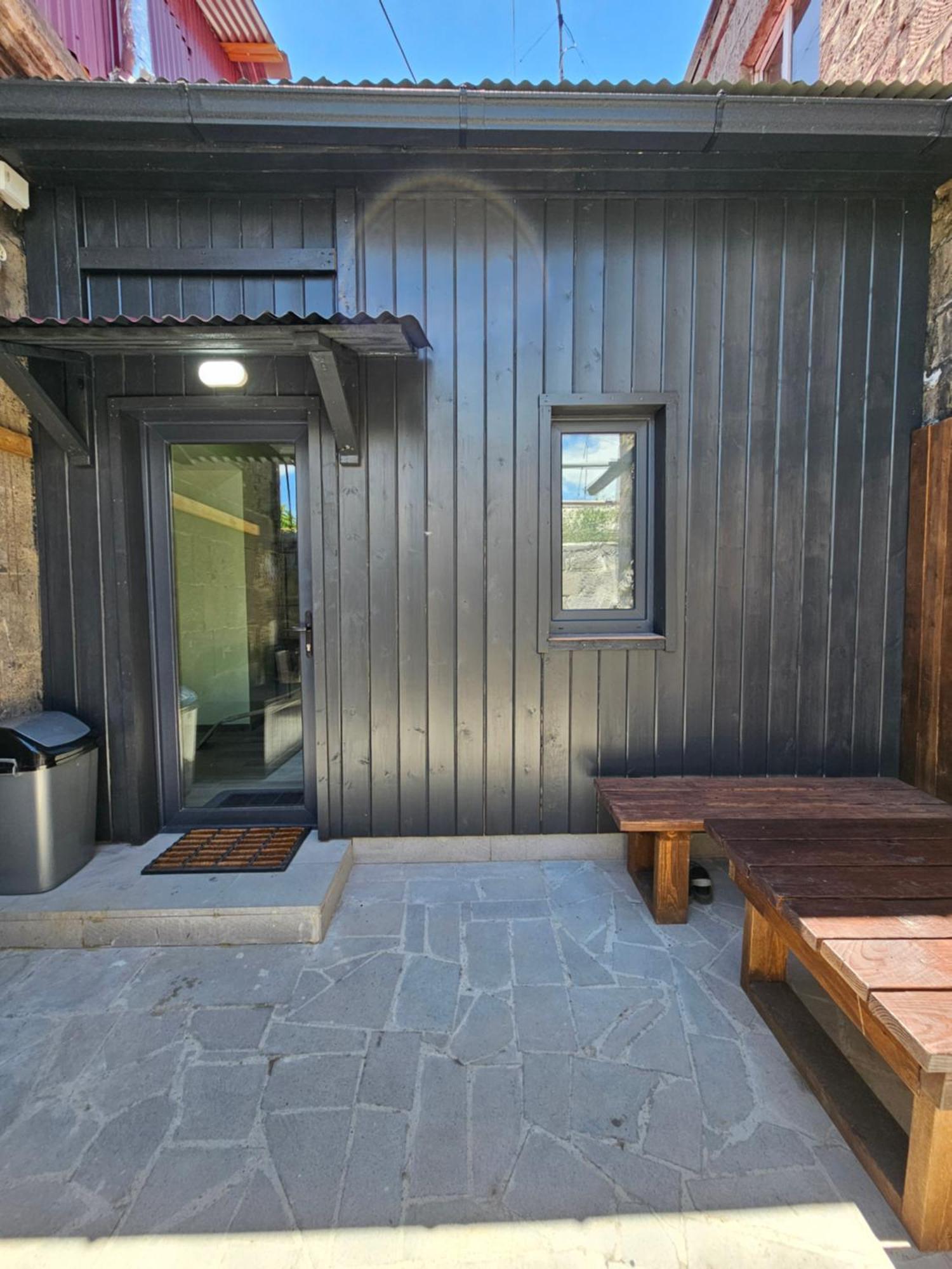 House Kentron